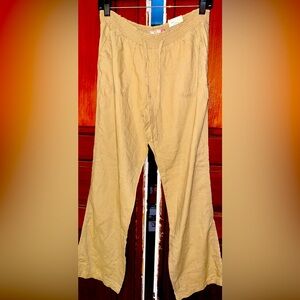 NWT SO Brand Baggy Khaki Pants. Size Large